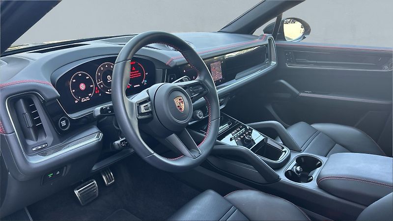 Porsche Cayenne S Coupe E3 II - fotka 15 z 30