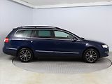 Volkswagen Passat (2009) 1.9 TDI, po STK, Tažné - náhled 6