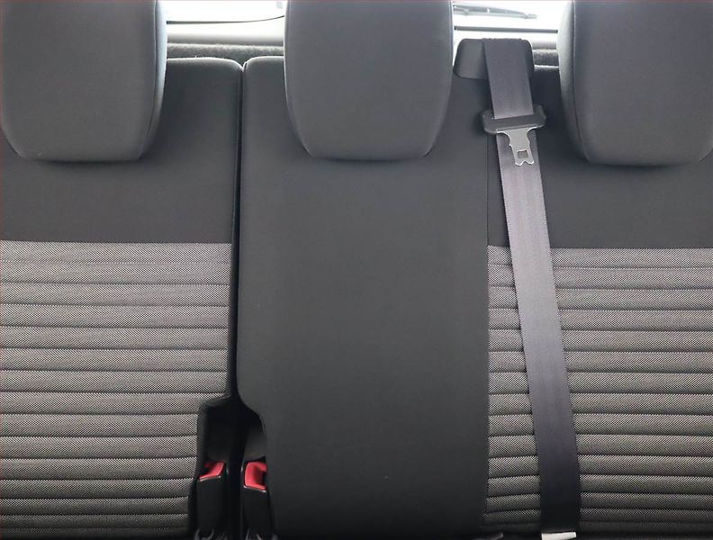 Suzuki SX4 (2012) 1.6 VVT - fotka 10 z 17