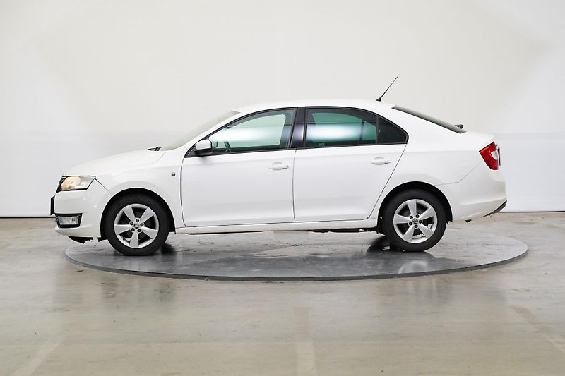 Škoda Rapid - fotka 3 z 34
