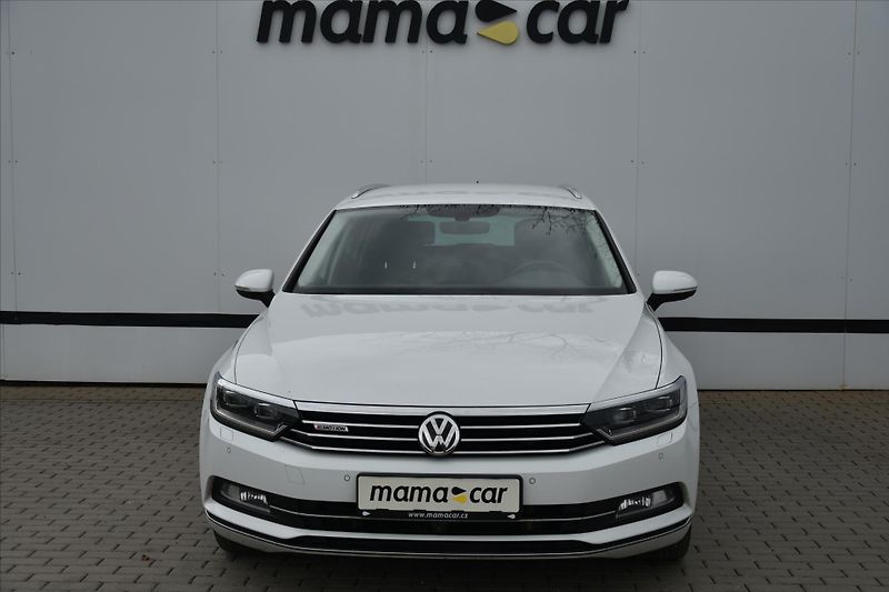 Volkswagen Passat 2.0TDi 140kW 4MOTION HIGHLINE - fotka 2 z 25