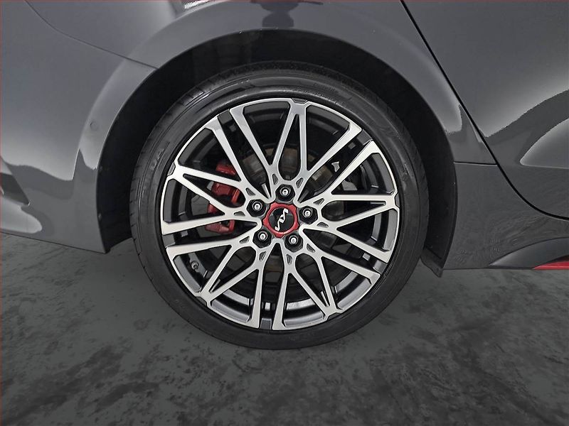 Kia Pro_Ceed (2023) GT 1.6 T-GDI MHEV - fotka 15 z 17