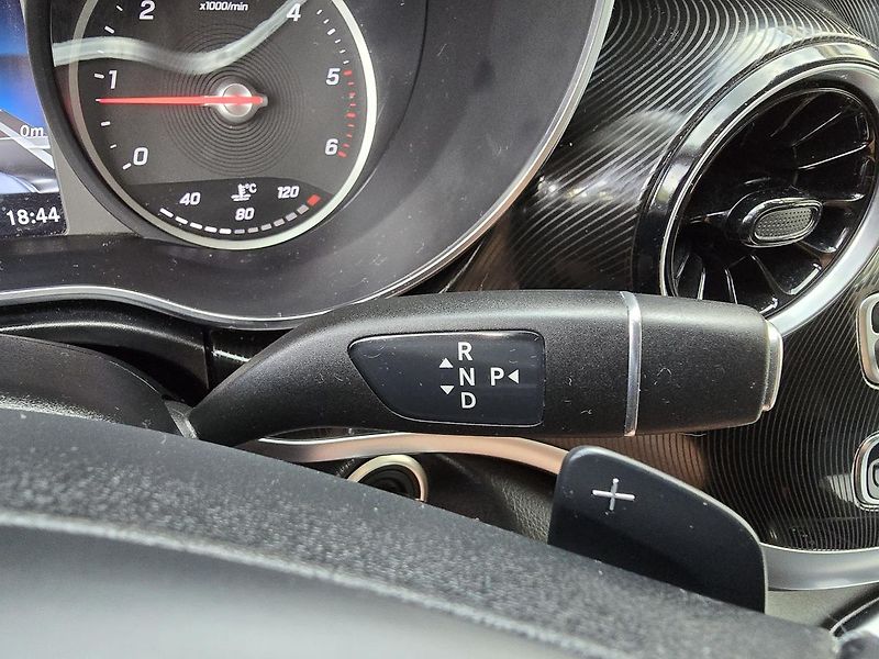 Mercedes-Benz Třídy V V 220d 120kW LONG 6míst ČR DPH - fotka 35 z 50
