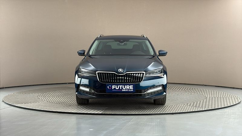 Škoda Superb 2.0 TDI DSG 4x4 Style Combi - fotka 3 z 31