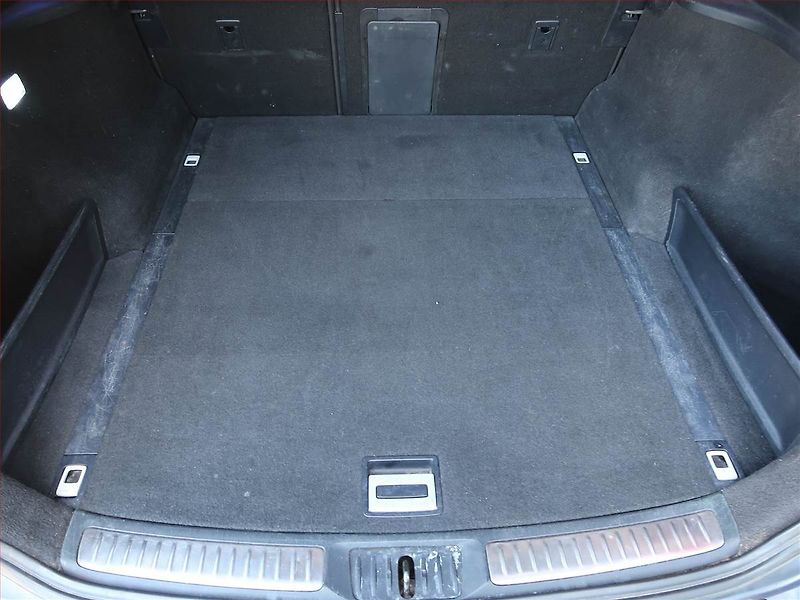 Toyota Avensis (2009) 1.8 Valvematic, Tempomat - fotka 13 z 17