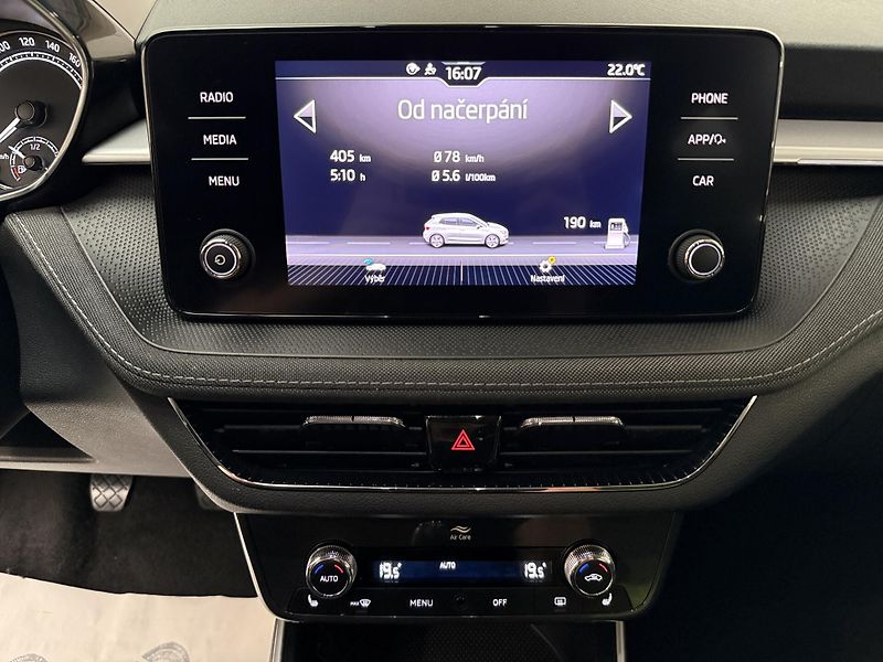 Škoda Fabia 1.0 TSI 70kW Style - fotka 7 z 12