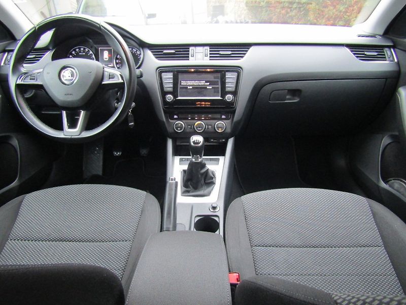 Škoda Octavia (2017) 1.6 TDI 81kW 6kv. - fotka 15 z 36