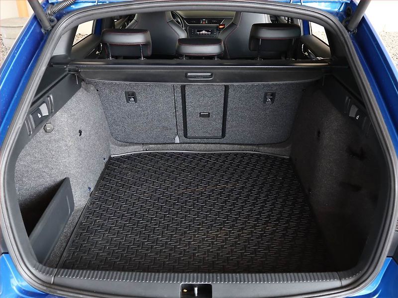 Škoda Octavia (2013) 2.0 TDI, Serv.kniha, Bi-Xenony - fotka 11 z 16