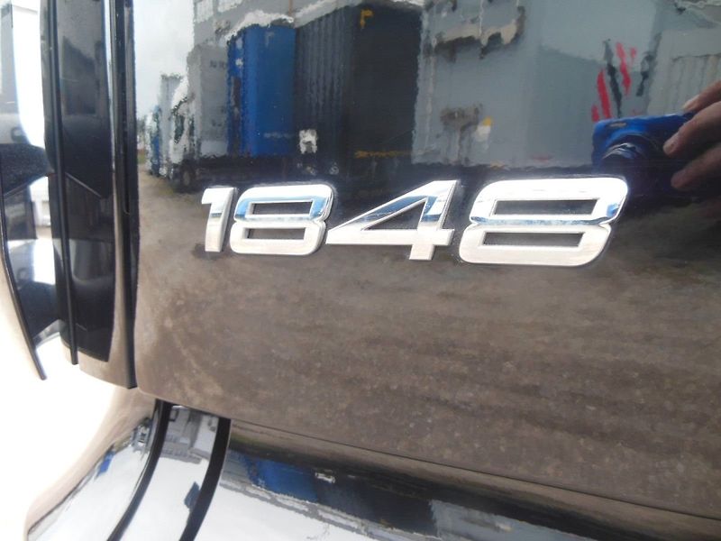 Mercedes-Benz Actros 1848 LOWDECK, GIGA SPACE, STAN - fotka 5 z 24
