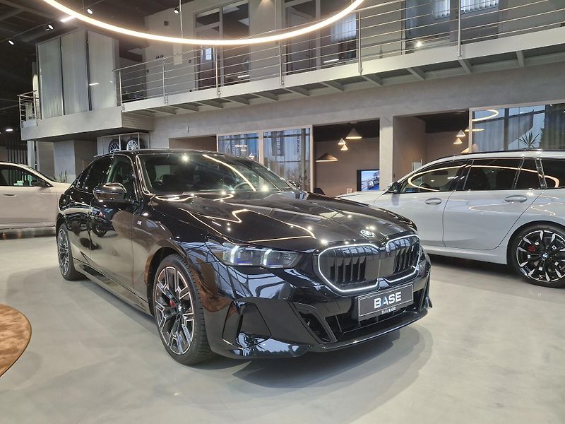 BMW i5 xDrive40 M-Sport PRO - fotografie inzerátu
