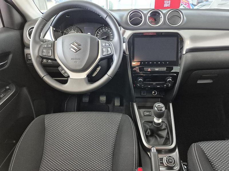 Suzuki Vitara (2026) 1,4 BJ Premium Hybrid 4x4  - fotka 6 z 7