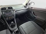 Volkswagen Golf (2010) 1.6 TDI, po STK, Tažné - náhled 8