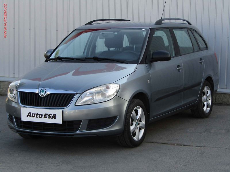 Škoda Fabia (2012) 1.6 TDi, AC, temp - fotka 3 z 15