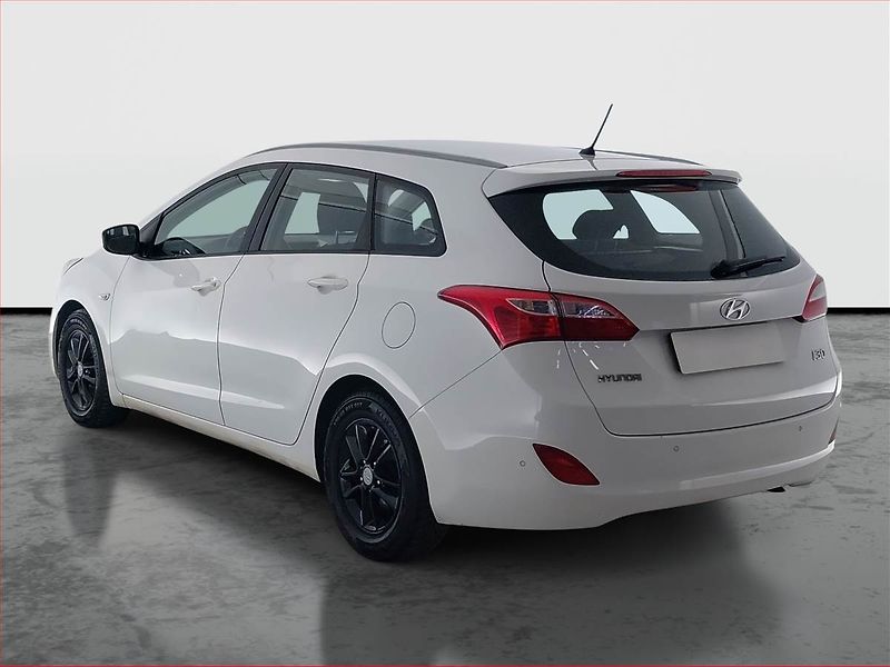 Hyundai i30 (2016) 1.6 CRDi, Serv.kniha, Tempomat - fotka 4 z 18