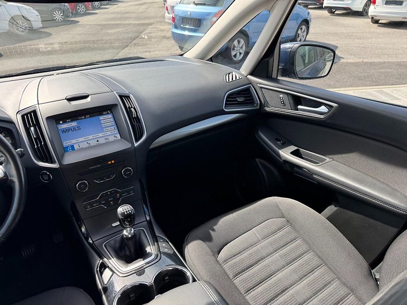 Ford Galaxy (2017) 2.0 TDCi Trend 110kW Man. - fotka 15 z 34