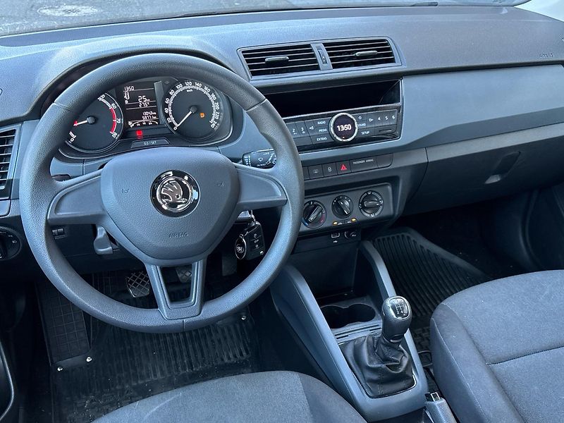 Škoda Fabia Active - fotka 5 z 6