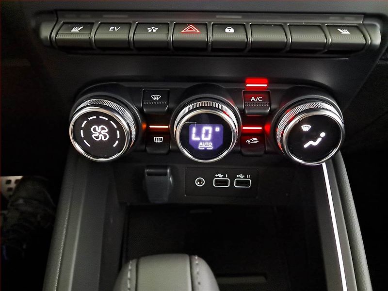 Renault Clio (2026) E-Tech Hybrid - fotka 18 z 18