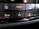 Opel Insignia ST 2.0 Turbo 191kW 4x4 automat - náhled 18