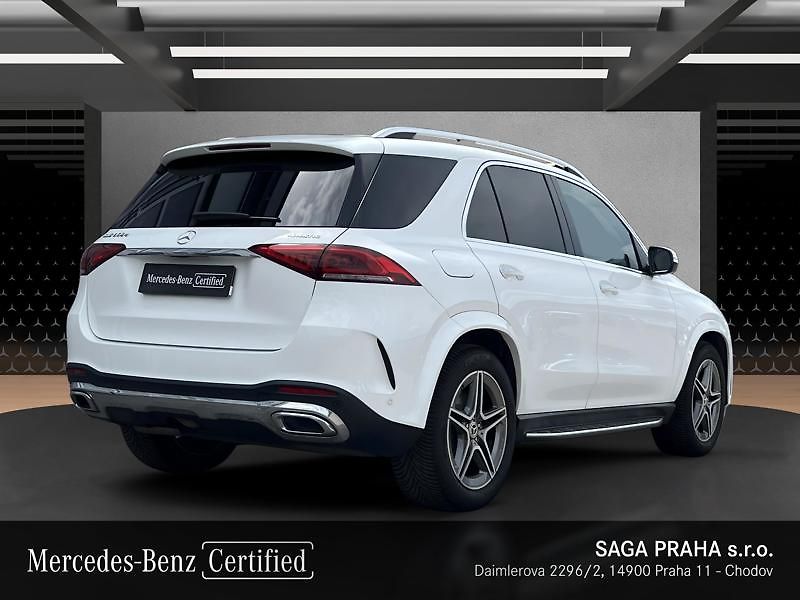 Mercedes-Benz GLE 300d 4MATIC AMG Line - fotka 4 z 21