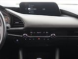 Mazda 3 (2019) 2.0 Skyactiv-G - náhled 12