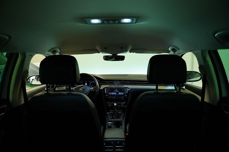 Volkswagen Passat - fotka 26 z 28