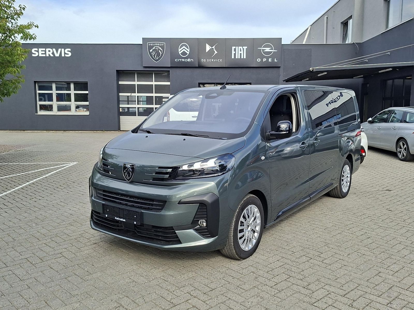Peugeot Traveller Active L3 2.2 BlueHDi
