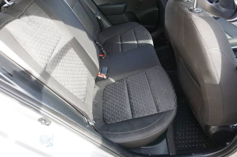 Kia Rio (2021) 1,2 1MAJ NOVÉ V ČR - fotka 16 z 28