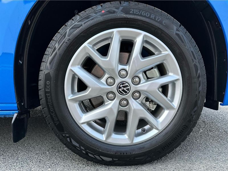 Volkswagen Caravelle (2026) STYLE 2.0TDI 4MOT 8AUT DR - fotka 15 z 23