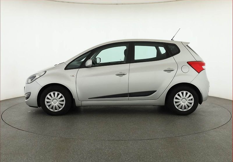 Hyundai ix20 (2018) 1.6 CVVT, ČR,1.maj, Serv.kniha - fotka 3 z 13