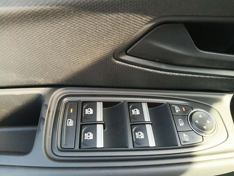 Renault Clio (2026) evolution TCe 115 - fotka 19 z 22