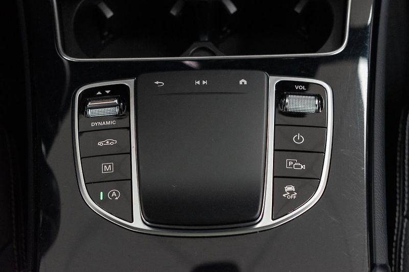 Mercedes-Benz GLC 220d AMG*4MATIC*AIRMATIC*DPH* - fotka 25 z 43