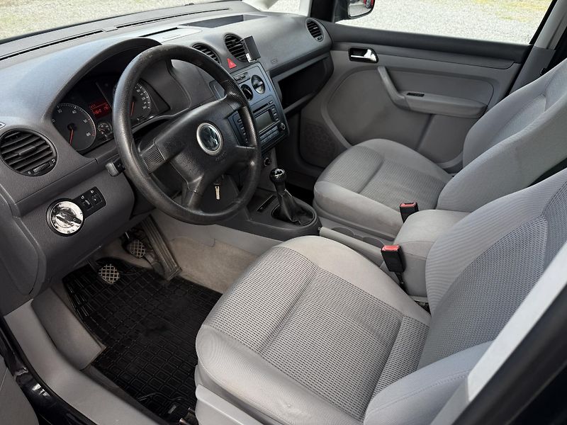 Volkswagen Caddy 1.9TDi LIFE 77kW - fotka 9 z 18