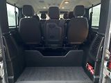 Peugeot Boxer (2019) L1H1 BlueHDi 140k MAN6 9 míst - náhled 8