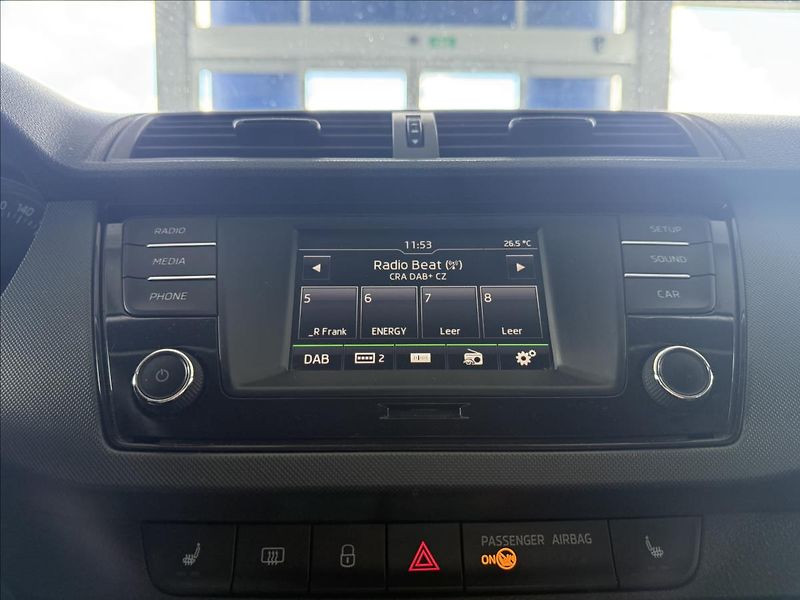 Škoda Fabia 1,2   TSI 66kW,WEBASTO - fotka 16 z 24