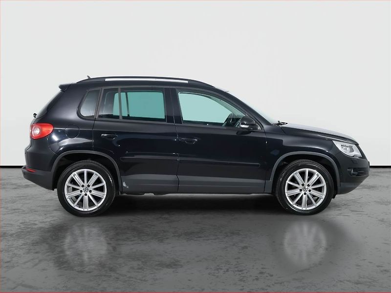 Volkswagen Tiguan (2008) 2.0 TDI, 4X4, Navi, Tempomat - fotka 6 z 23