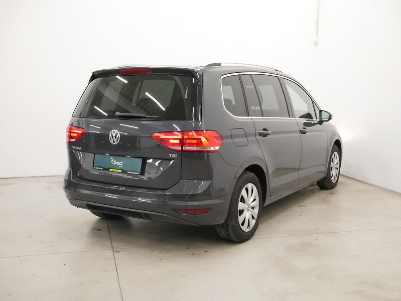 Volkswagen Touran - fotka 2 z 26