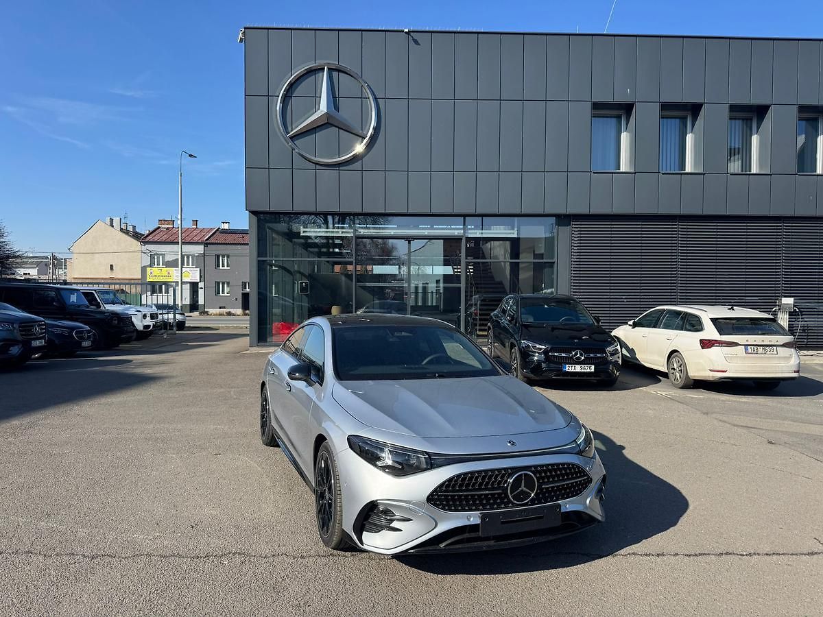 Mercedes-Benz CLA 200
