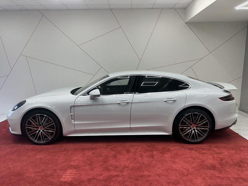 Porsche Panamera (2017) Turbo CZ*BOSE*360*ACC*NEZÁVIS. - fotka 2 z 19