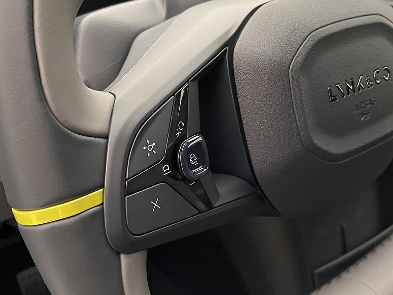 Lynk & Co 02 (2026) MORE EV - fotka 30 z 95