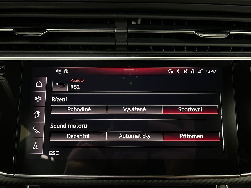 Audi RS Q8 QUATTRO, PERFORMANCE,B&O, PANO - fotka 25 z 39