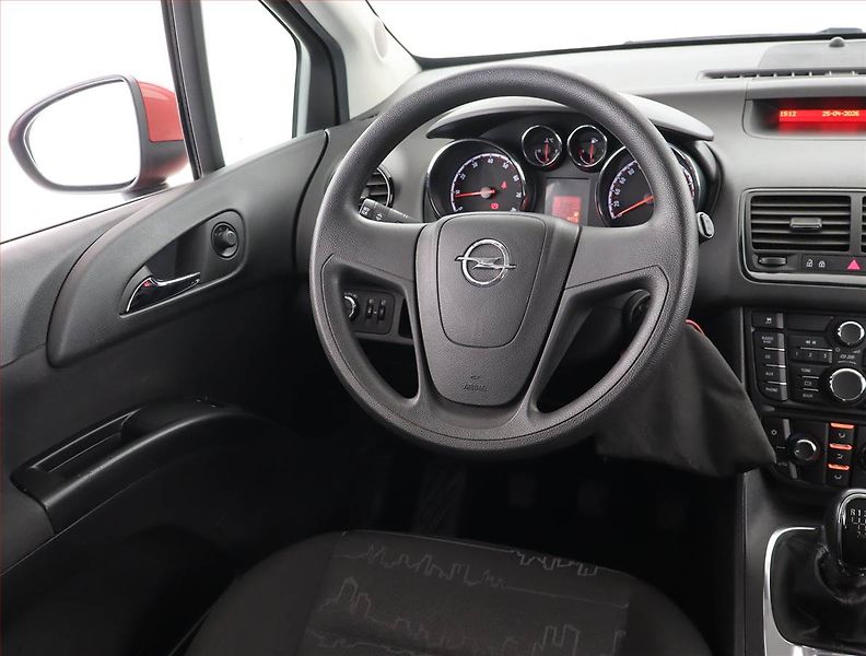 Opel Meriva (2014) 1.4 i - fotka 7 z 21