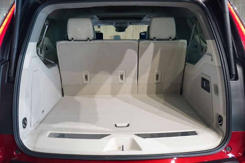 Cadillac Escalade ESV Sport Platinum - fotka 27 z 59