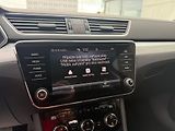 Škoda Superb Ambition 2.0 TDI 110kw DSG Com - náhled 12