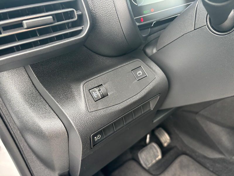 Toyota ProAce City Verso ELECTRIC Business 50kWh - fotka 13 z 26