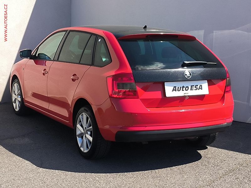 Škoda Rapid (2014) 1.6 TDi, autoAC - fotka 6 z 17