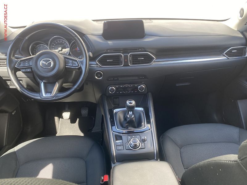 Mazda CX-5 (2017) 2.0i 4x4, 2.maj,ČR, LED, navi - fotka 8 z 21