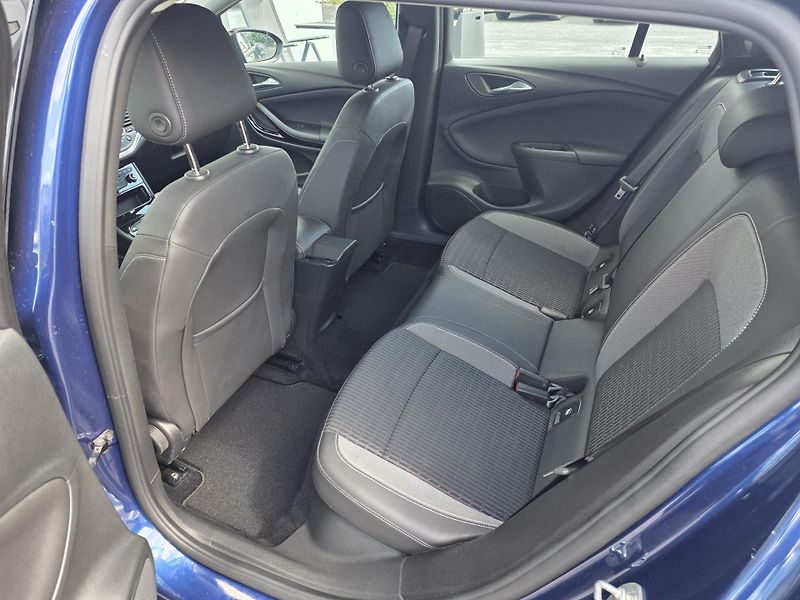 Opel Astra (2022) 1.5CDTi 90kW NAVI ČR NOVÉ  - fotka 9 z 19