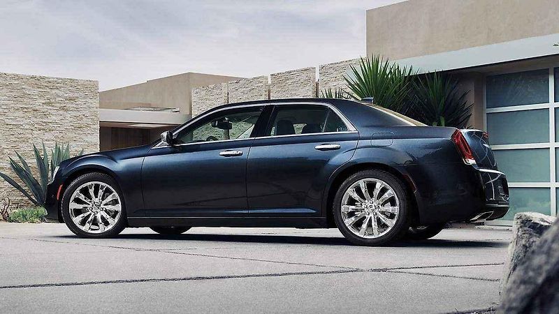 Chrysler 300.