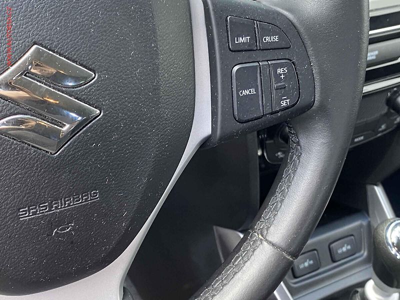 Suzuki Vitara (2019) 1.4 BJet, Premium, TZ, navi - fotka 13 z 19