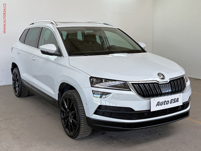 Škoda Karoq (2018) 1.5 TSi, ČR, Style, LED - fotka 1 z 19